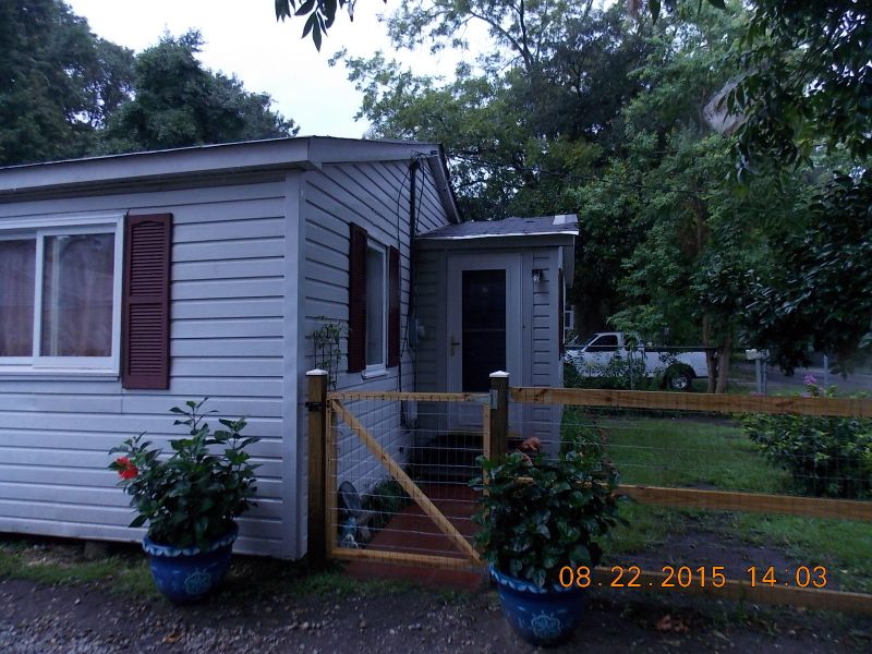1916 Bolton St, North Charleston, SC 29406