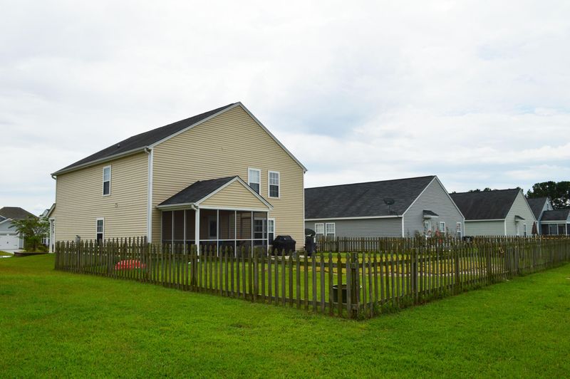 1217 Briar Rose Ln, Ladson, SC 29456
