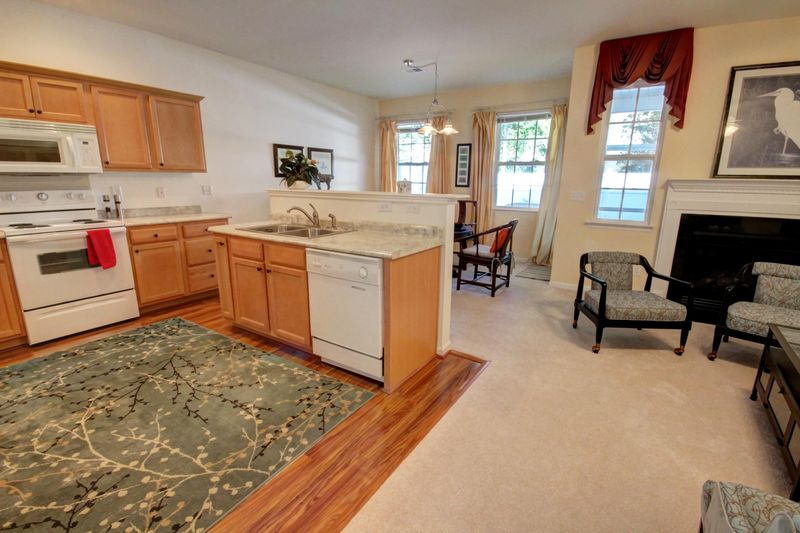 106 Dorothy Dr, Charleston, SC 29414