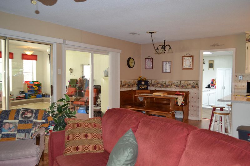 147 Summit Ave, Goose Creek, SC 29445