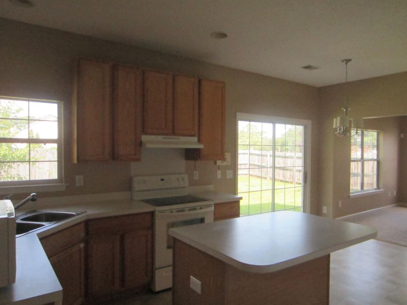 148 Hearthstone Cir, Goose Creek, SC 29445
