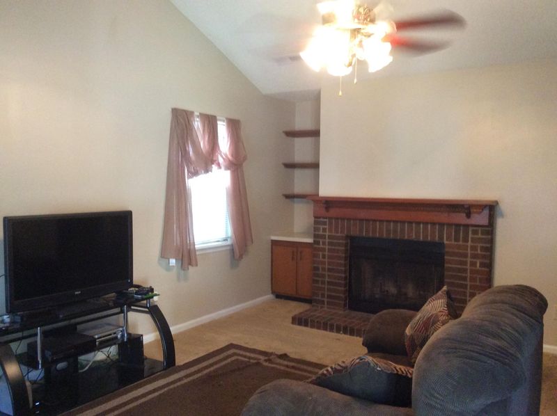 230 Alston Cir, Goose Creek, SC 29445
