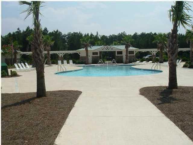1011 Ironwood Ct, Moncks Corner, SC 29461