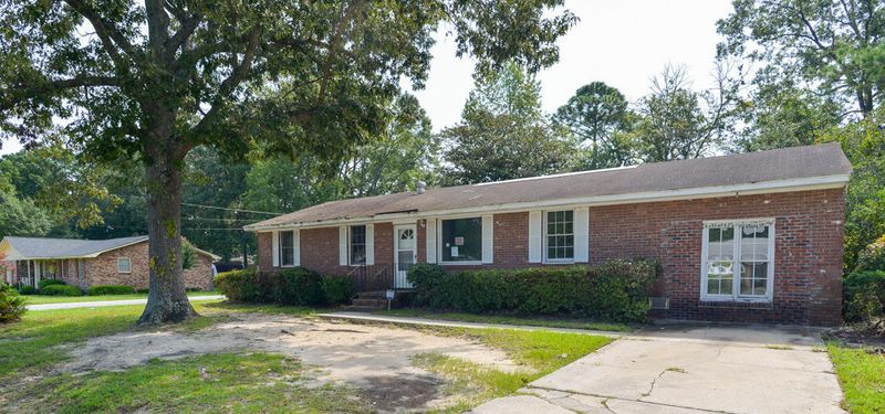 820 Cartwright Dr, Charleston, SC 29414