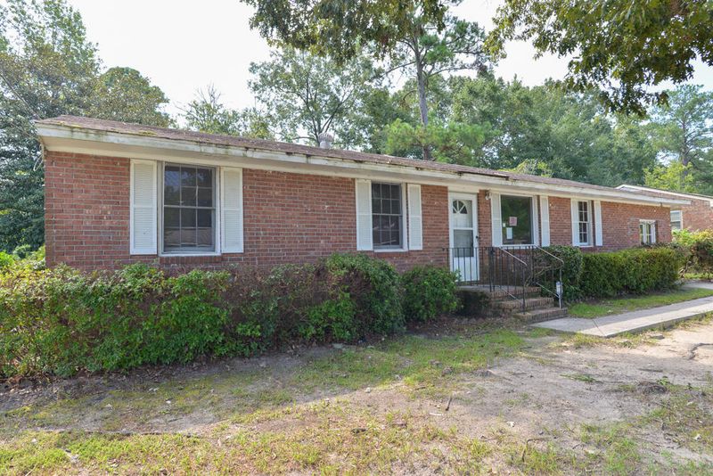 820 Cartwright Dr, Charleston, SC 29414