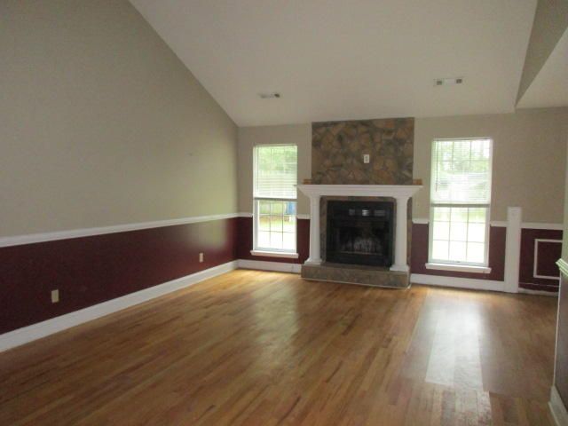111 Traders Station Rd, Summerville, SC 29483