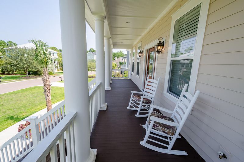2424 Bending Oak Loop, Mount Pleasant, SC 29466