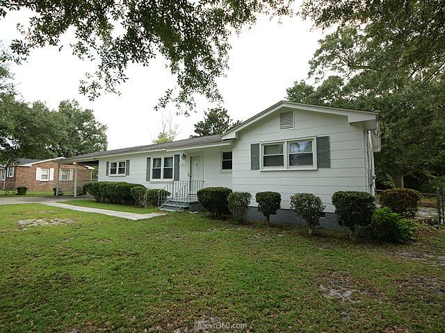 3225 Clairmont Dr, Ladson, SC 29456