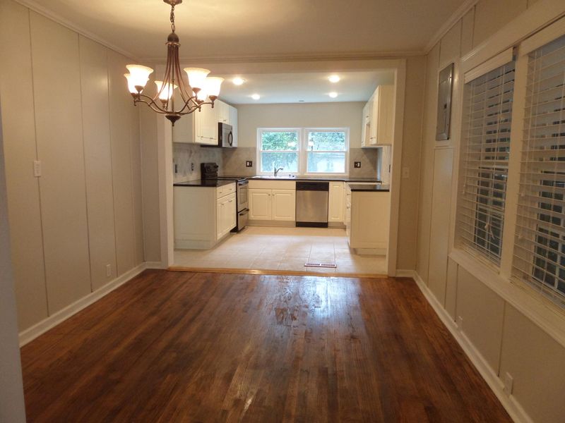 1131 Justice St, North Charleston, SC 29405