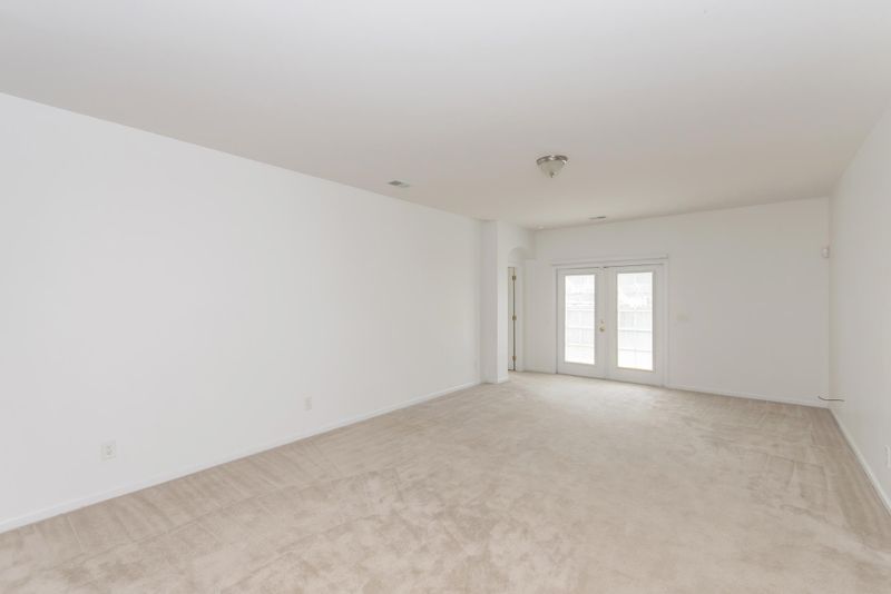 261 Westbrooke Rd, Summerville, SC 29486