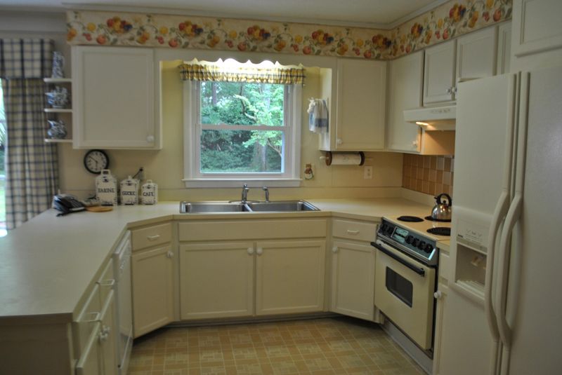 743 Harbor View Rd, Charleston, SC 29412