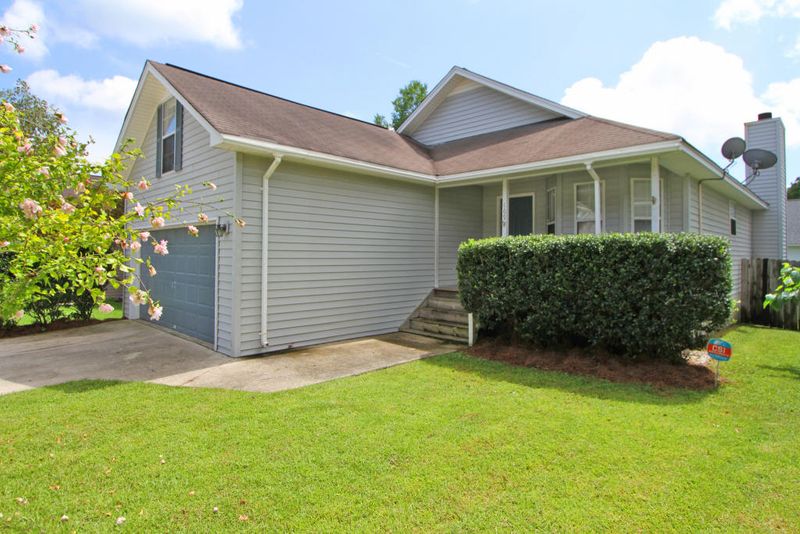 469 Cessna Ave, Charleston, SC 29407