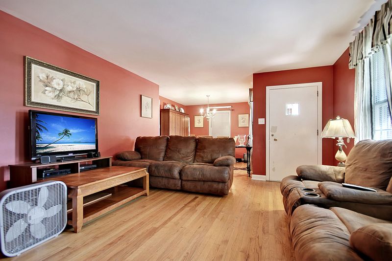 5023 Ashby Ave, North Charleston, SC 29405