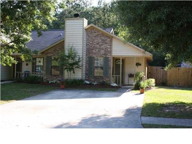 811 B Temple Rd, Ladson, SC 29456