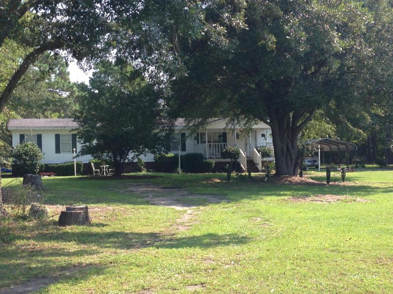 5016 Deborahs Ln, Awendaw, SC 29429