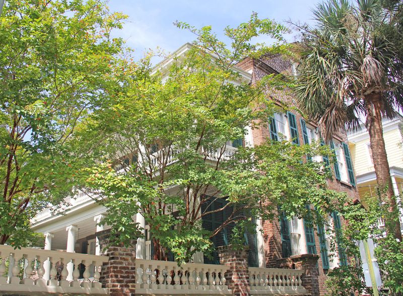 13 Pitt St, Charleston, SC 29401