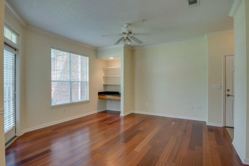 45 Sycamore Ave St #1612, Charleston, SC 29407