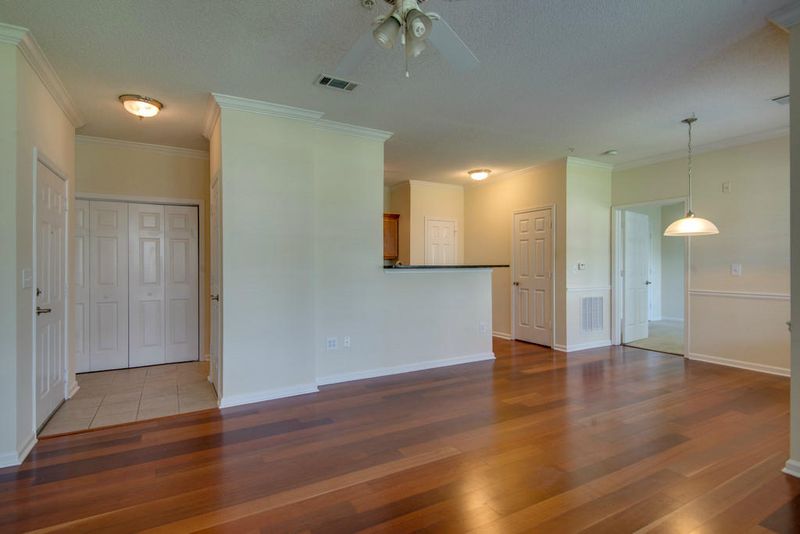 45 Sycamore Ave St #1612, Charleston, SC 29407