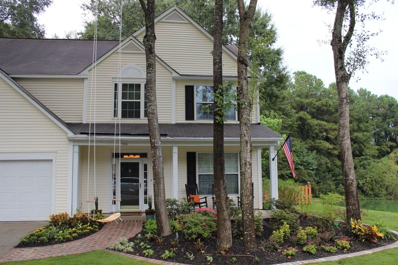 560 Oak Park Dr, Mount Pleasant, SC 29464