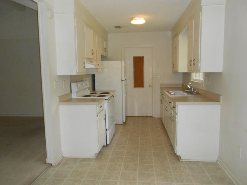 4512 Outwood Dr, Ladson, SC 29456