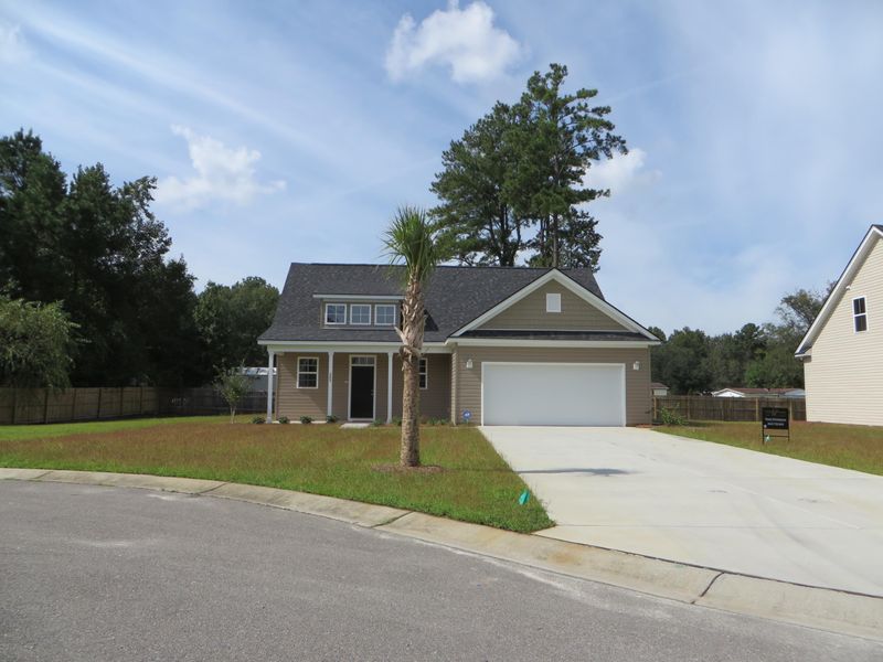 207 Samantha Way, Goose Creek, SC 29445