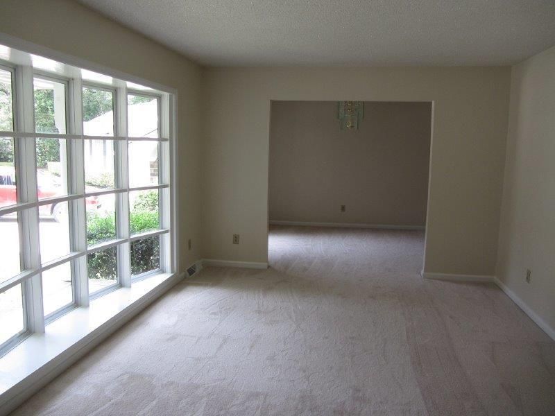 102 Charter Oak Ct, Summerville, SC 29485