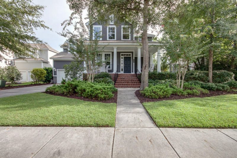 2041 Pierce St, Daniel Island, SC 29492