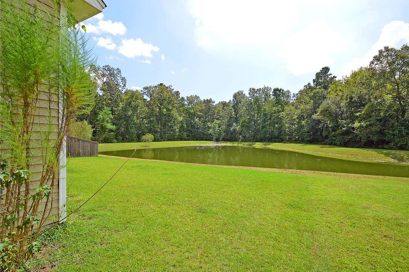 205 Island Green Rd, Goose Creek, SC 29445