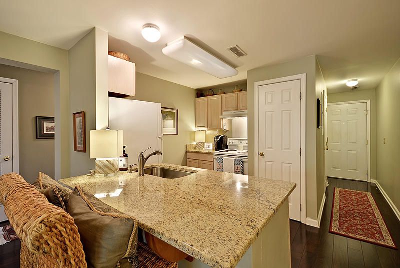 1530 Fort Johnson Rd #4 J, Charleston, SC 29412