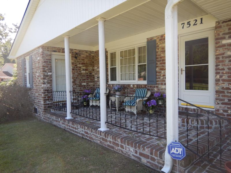 7521 Drum St, North Charleston, SC 29420
