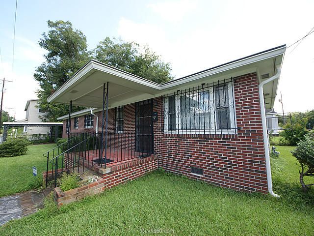 2135 Dover St, North Charleston, SC 29405