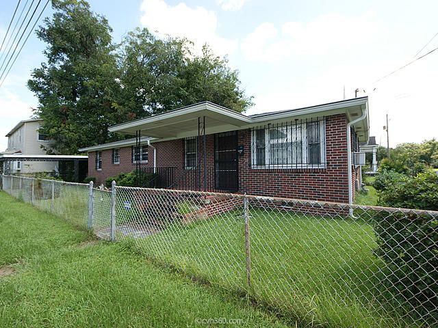 2135 Dover St, North Charleston, SC 29405