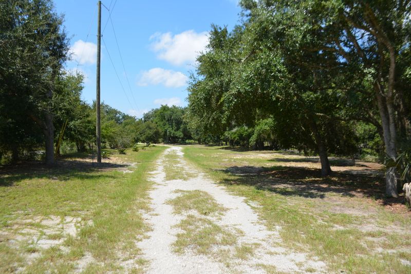 559 Sc 174, Edisto Island, SC 29438