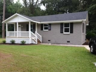 7646 E Oakridge Cir, North Charleston, SC 29420