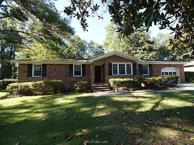 106 Setter Ln, Summerville, SC 29485