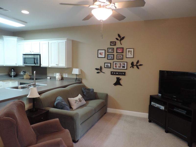 2381 Kings Gate Ln, Mount Pleasant, SC 29466