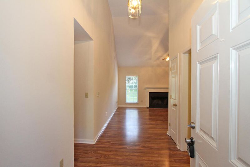 1154 Old Ivy Way, Mount Pleasant, SC 29466