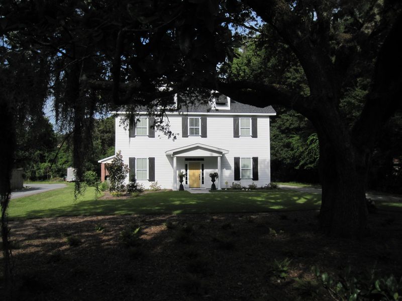 120 Folly Road Blvd, Charleston, SC 29407