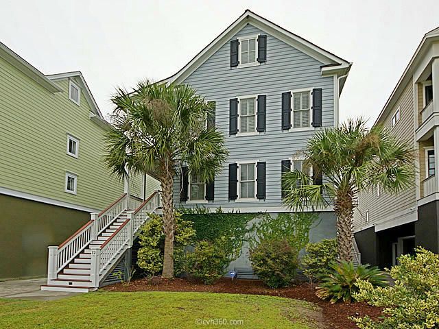 12 Parrothead St, Charleston, SC 29403