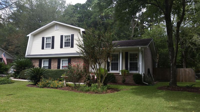 211 Jimbo Rd, Summerville, SC 29485