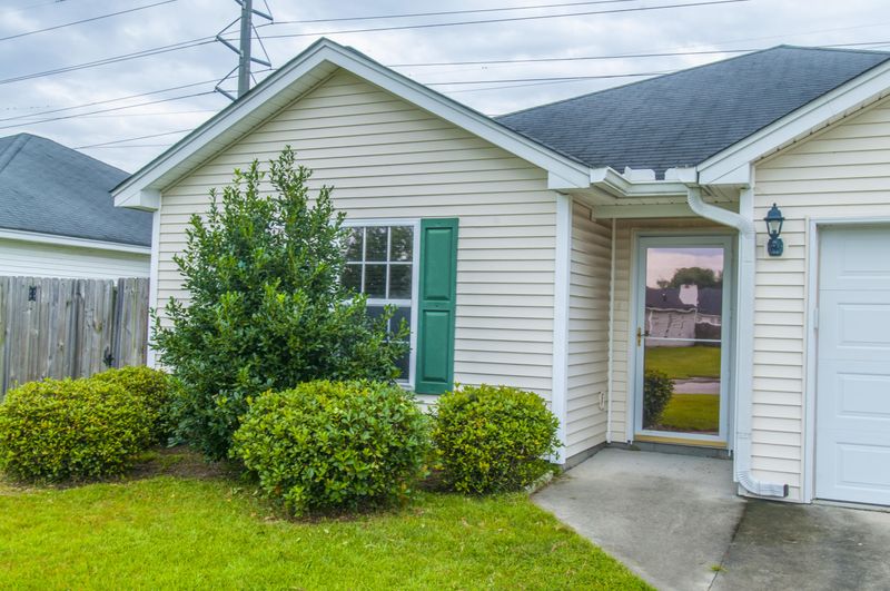 5043 Westview St, North Charleston, SC 29418