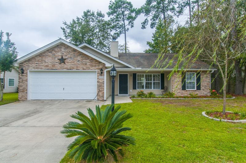 1213 Millbrook Rd, Summerville, SC 29483