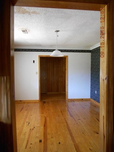 136 Pine Bay Dr, Saint Stephen, SC 29479