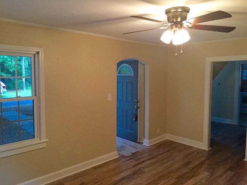 5720 Allison Ave, Hanahan, SC 29410