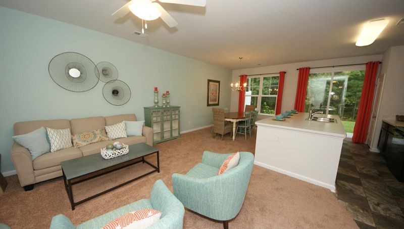 8755 Pasture Ct, Summerville, SC 29485