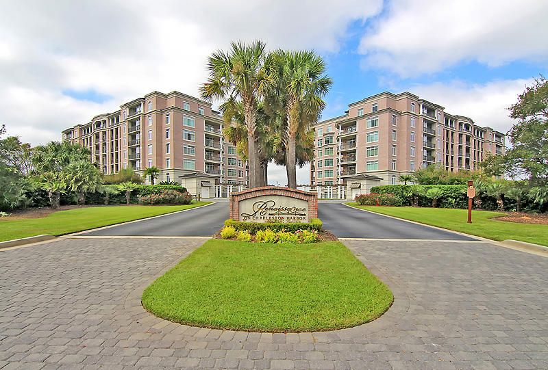 175 N Plaza Ct, Mount Pleasant, SC 29464
