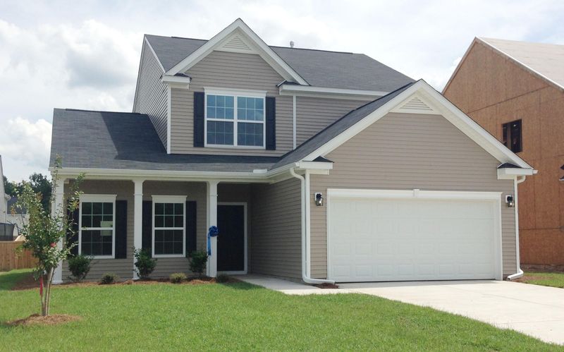 305 Silver Leaf Ln, Moncks Corner, SC 29461