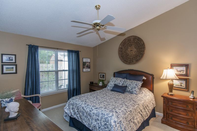 1383 Pinnacle Ln, Charleston, SC 29412