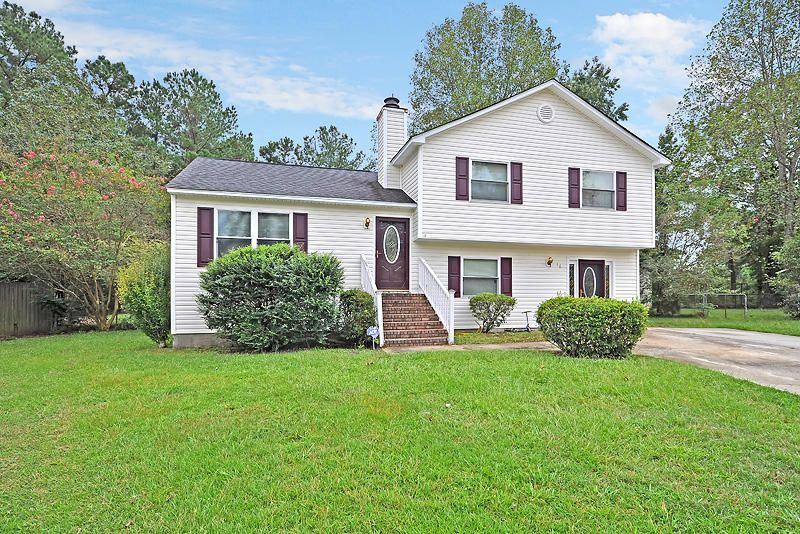 16 Waterford Pl, Goose Creek, SC 29445