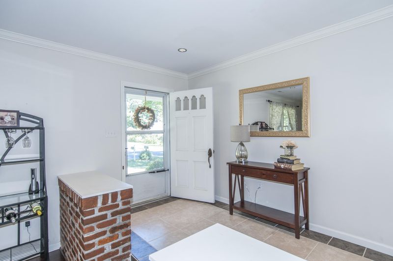 1862 Saint Julian Dr, Charleston, SC 29407
